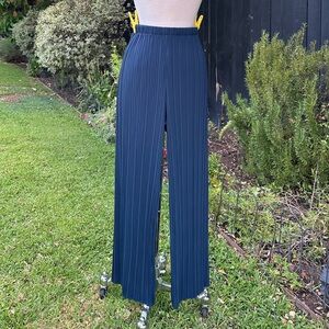 Uniqlo Navy Pleated Pants